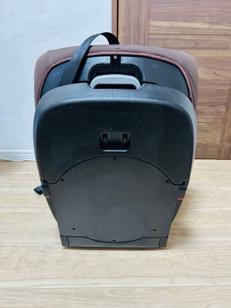 日本育児　ノセッテロング ISOFIX 回転式チャイルドシート新生児〜