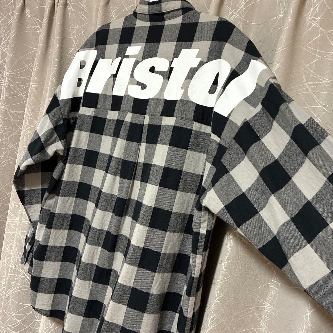 エフシーアールビー22AW フランネル ビッグ ロゴ バギー 長袖シャツ