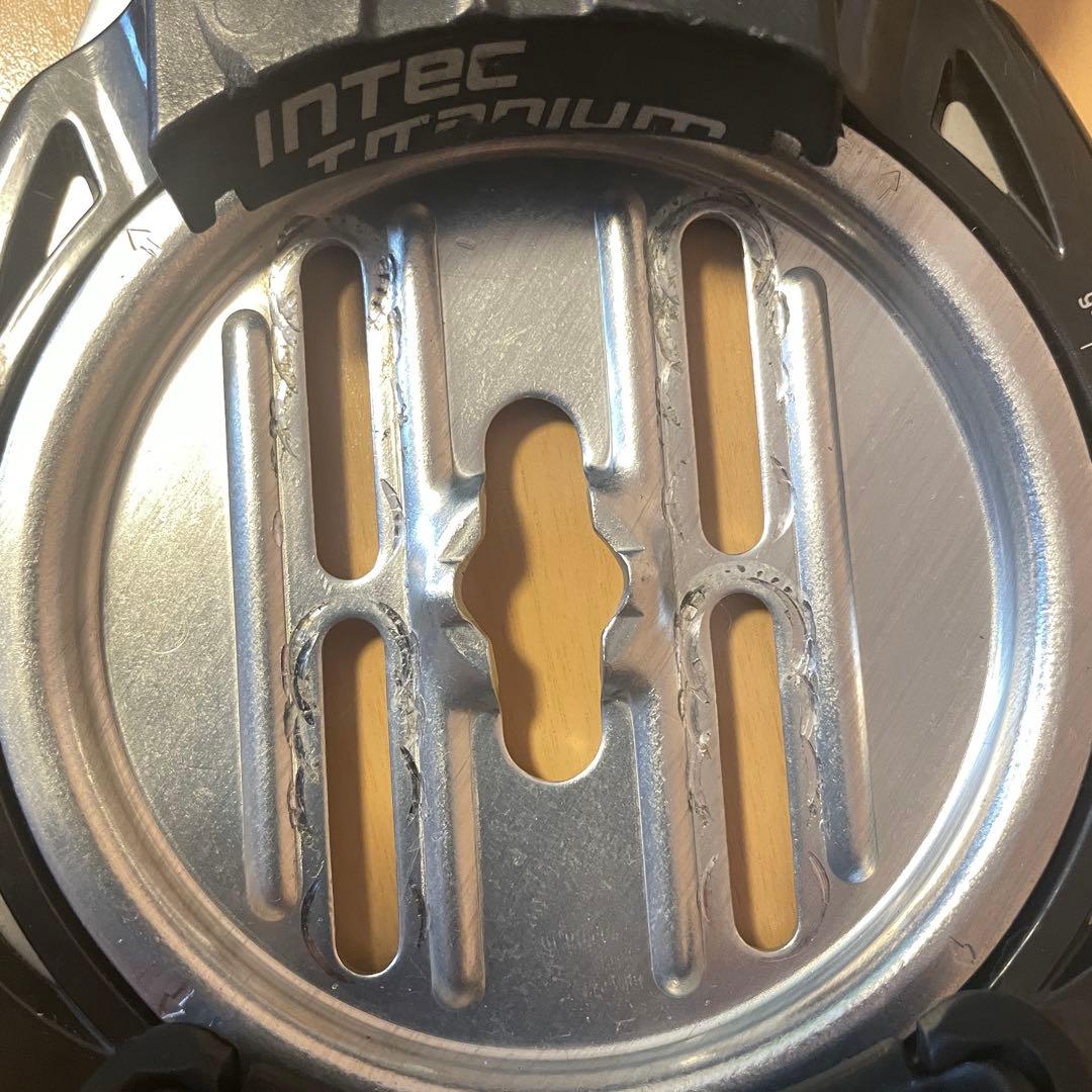 F2 INTEC Titaniumアルペンスノーボード ビンディング