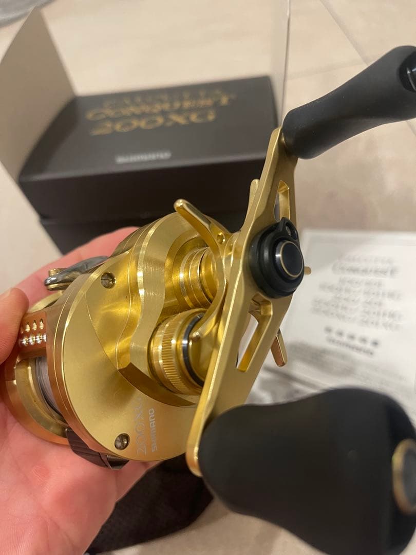 リール Shimano 22Calcutta Conquest 200XG