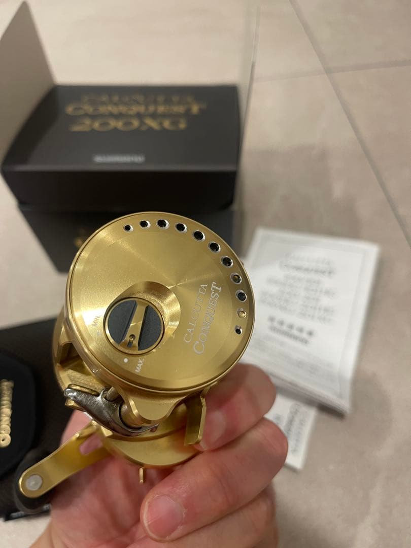 リール Shimano 22Calcutta Conquest 200XG