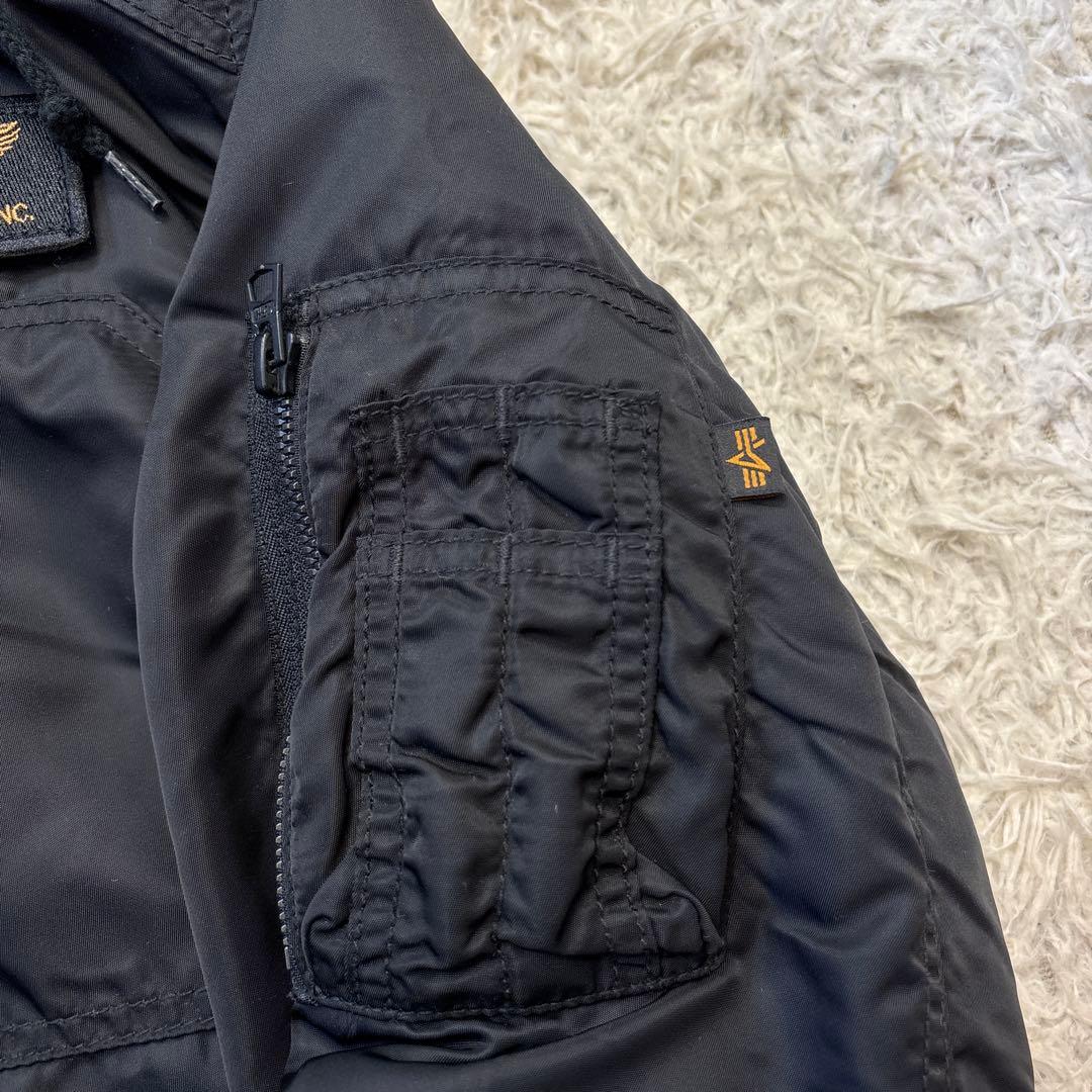 美品☆【アルファインダストリーズ】ブラック　フーデッドリブジャケット　M