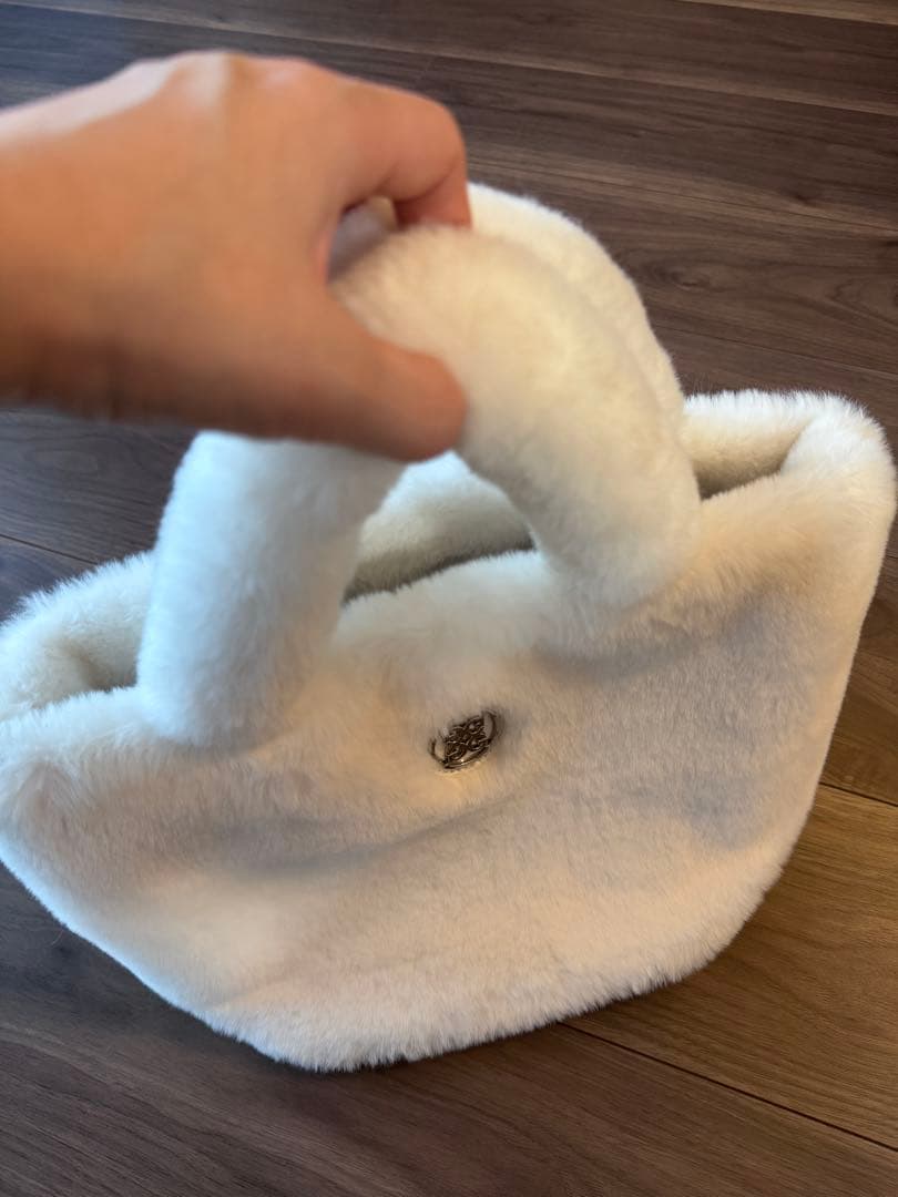 【美品】1度のみ使用　GFORE モコモコ　ゴルフカートバック　ホワイト