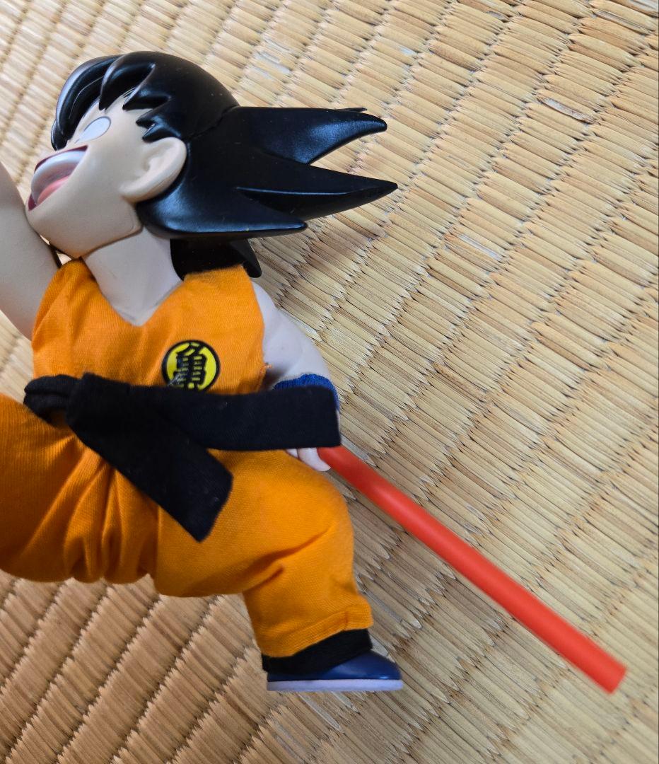 希少ドラゴンボール VCD孫悟空 フィギュア