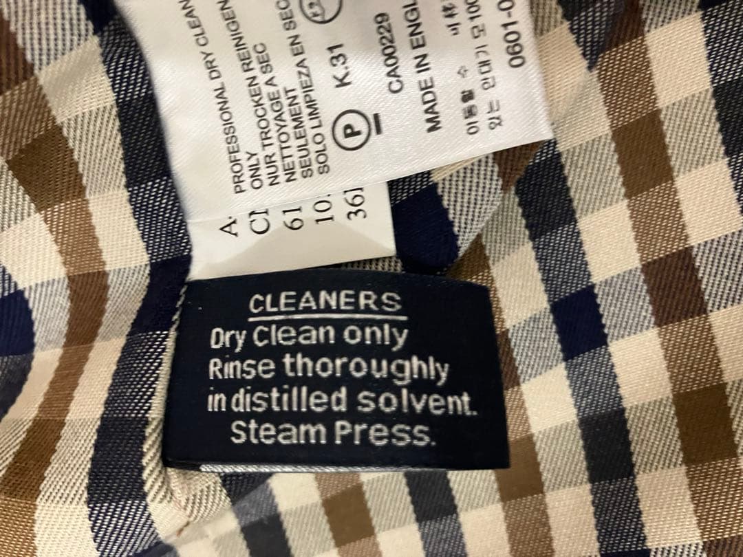 英国製Aquascutum ベージュコート(170cm位向け)