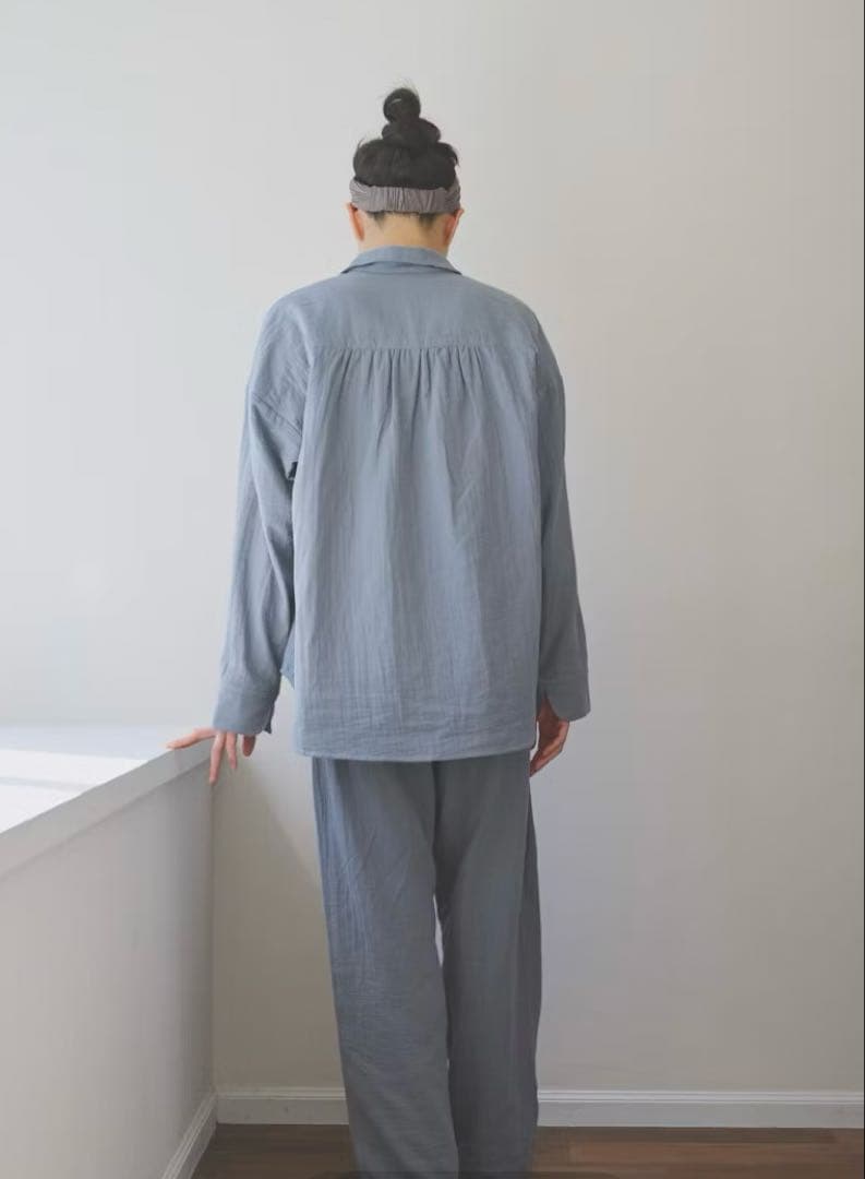 【hana@】襟元にこだわったダブルガーゼパジャマ 北欧暮らしの道具店