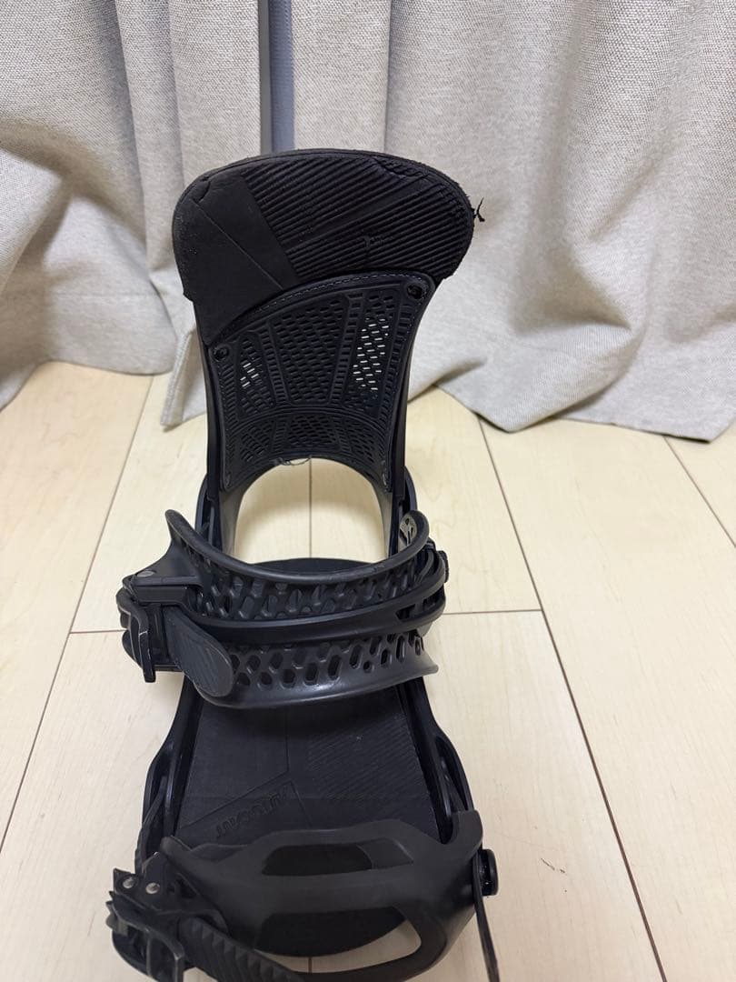 【廃盤品】Burton ビンディング Malavita Re:Flex Mサイズ