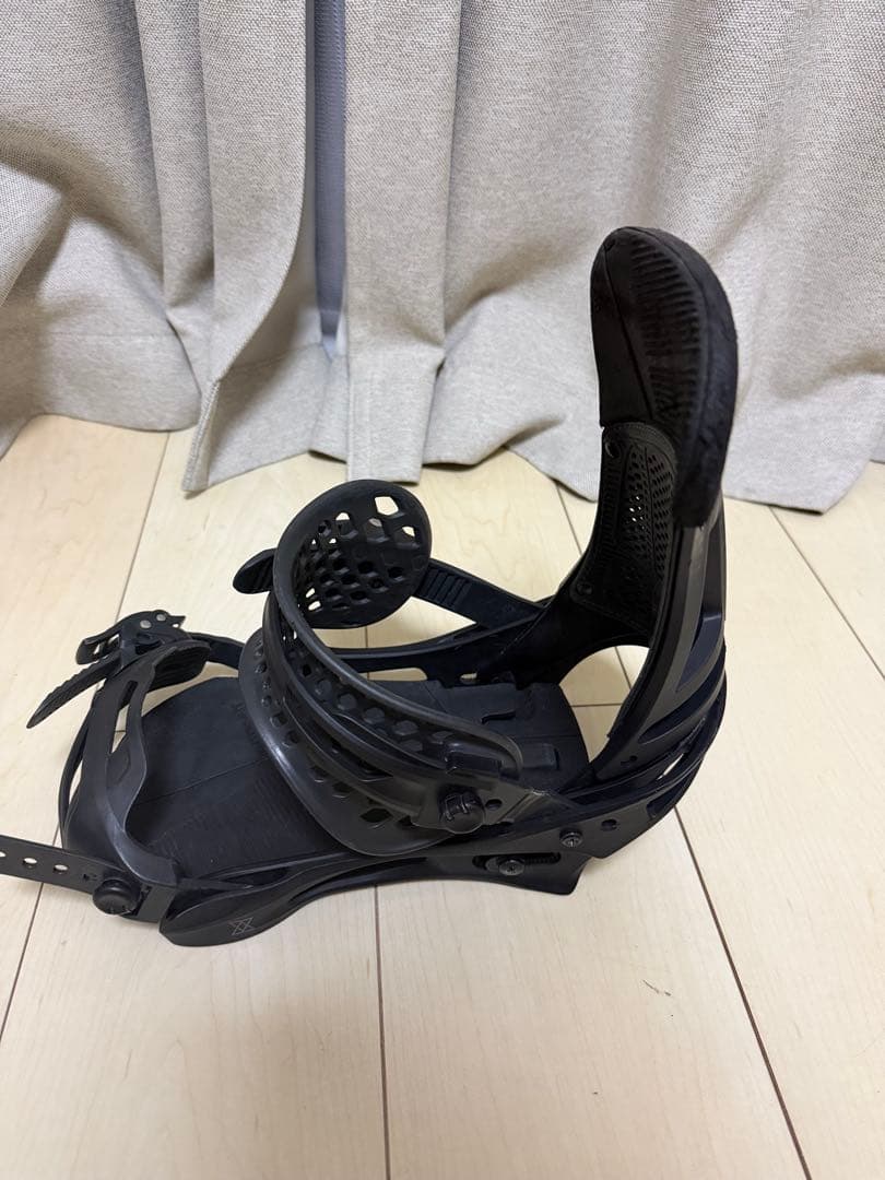 【廃盤品】Burton ビンディング Malavita Re:Flex Mサイズ