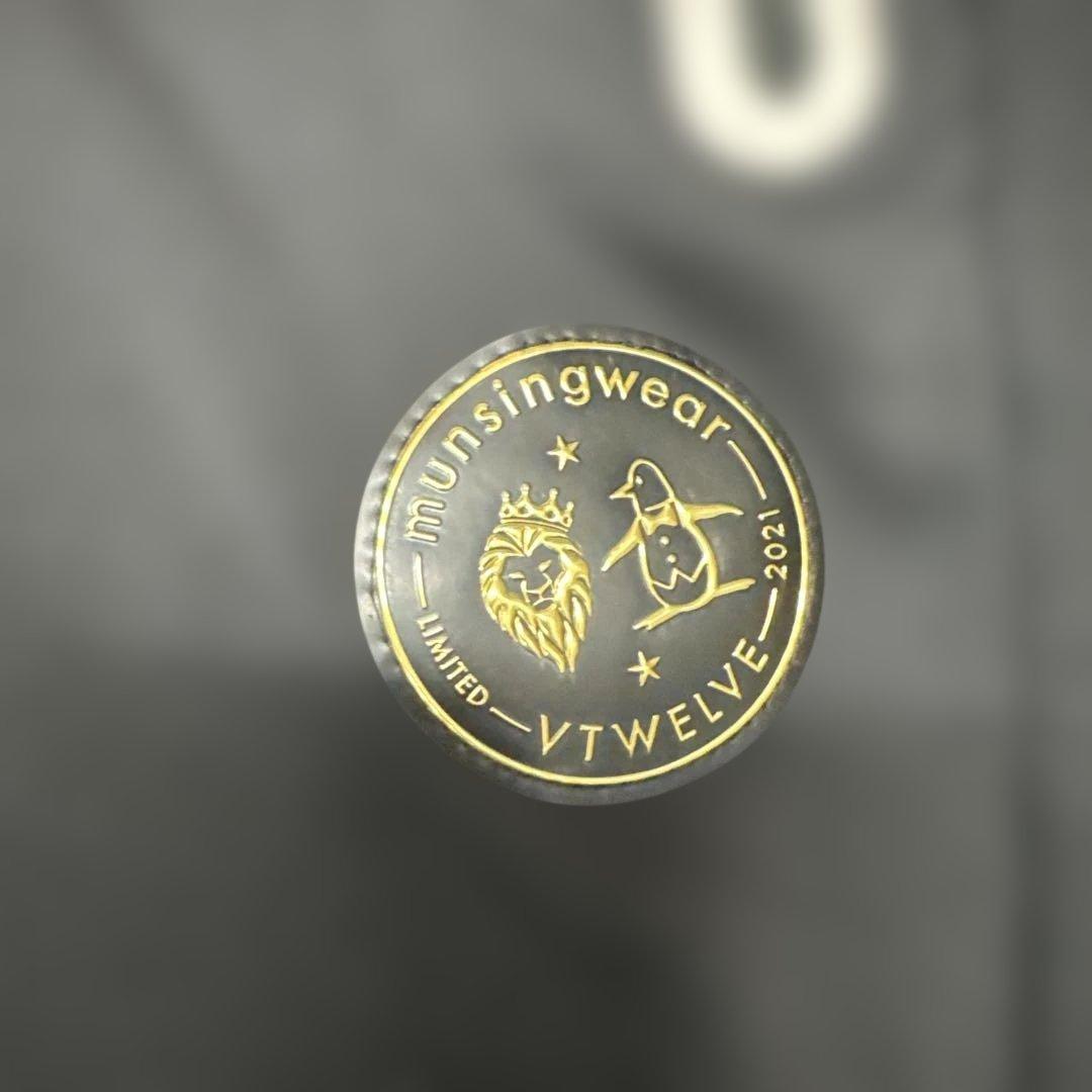 V12 冬物セット【スニード・トレーナー・パンツ】上:XL・下:L