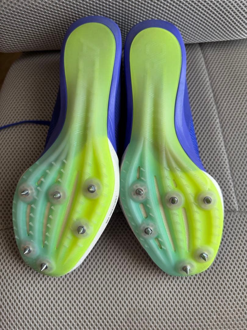 アディゼロ フィネス finesse 27.0cm