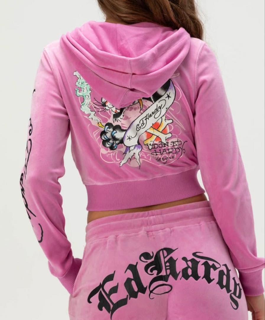 Ed hardy ベロア セットアップ - メルカリ