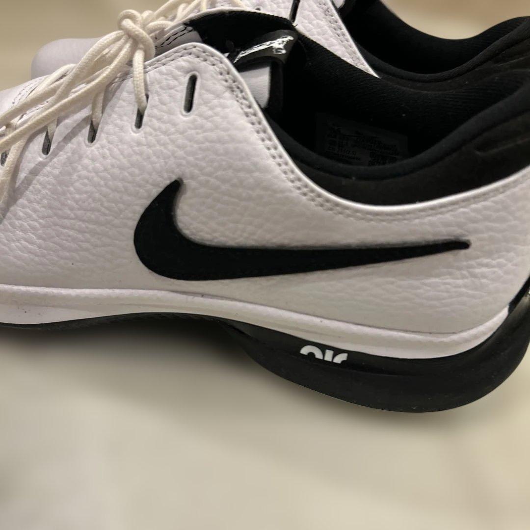 ナイキ　エアズームビクトリー3（ワイド） 25.5cm