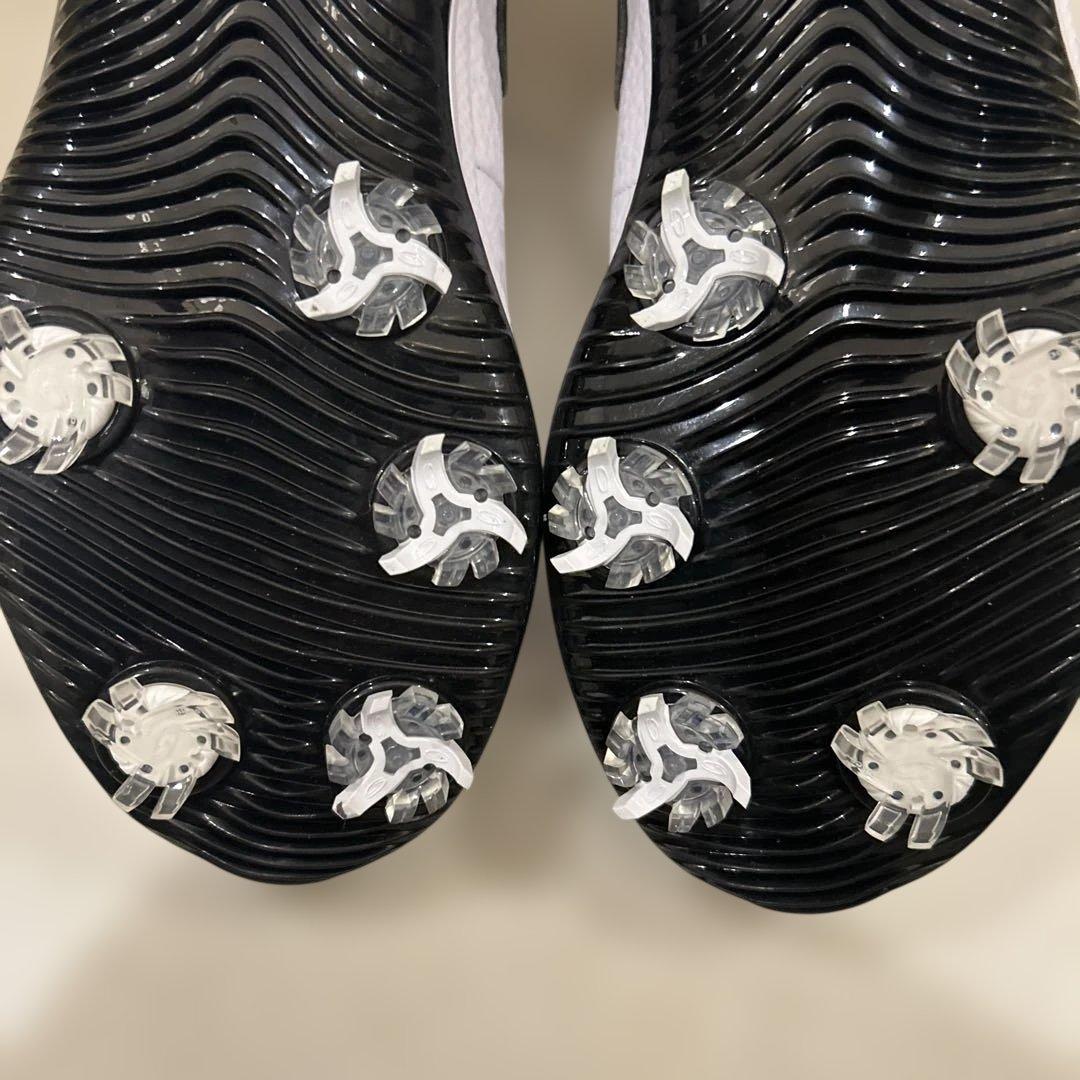 ナイキ　エアズームビクトリー3（ワイド） 25.5cm