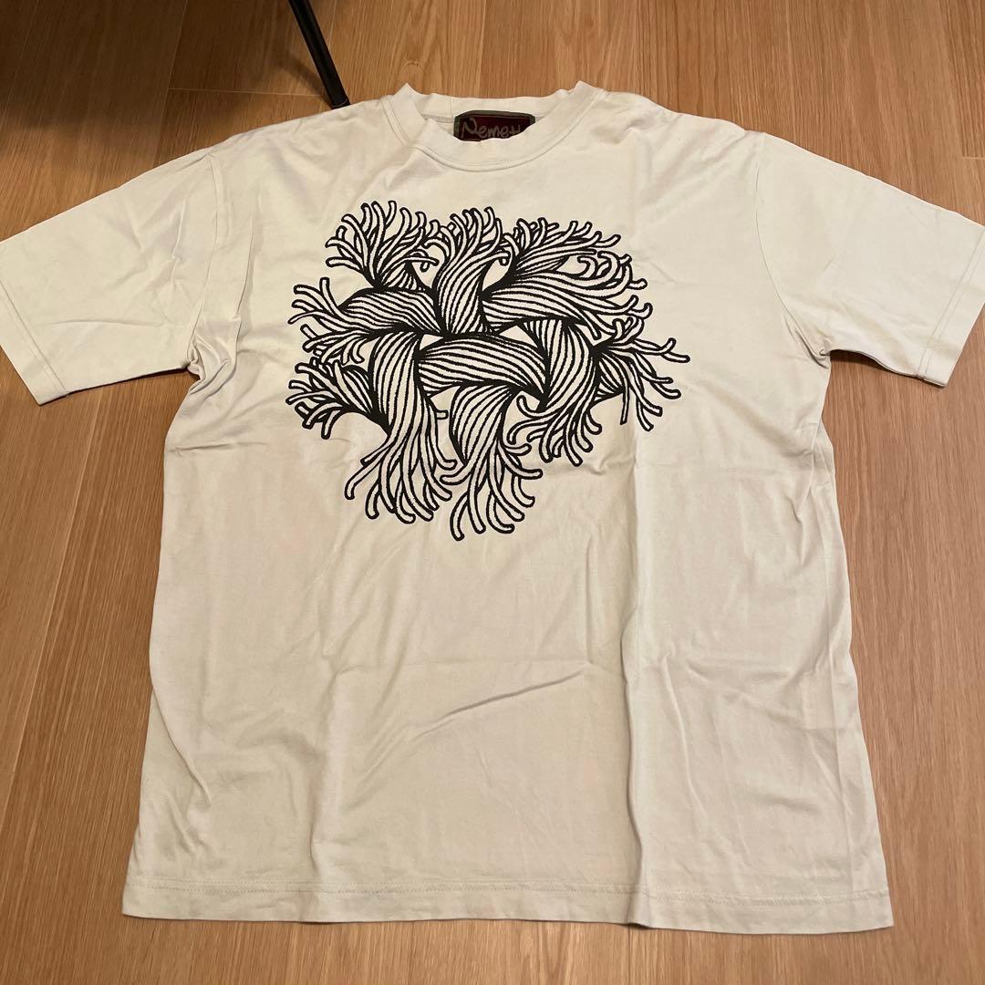 クリストファーネメスTシャツ - メルカリ