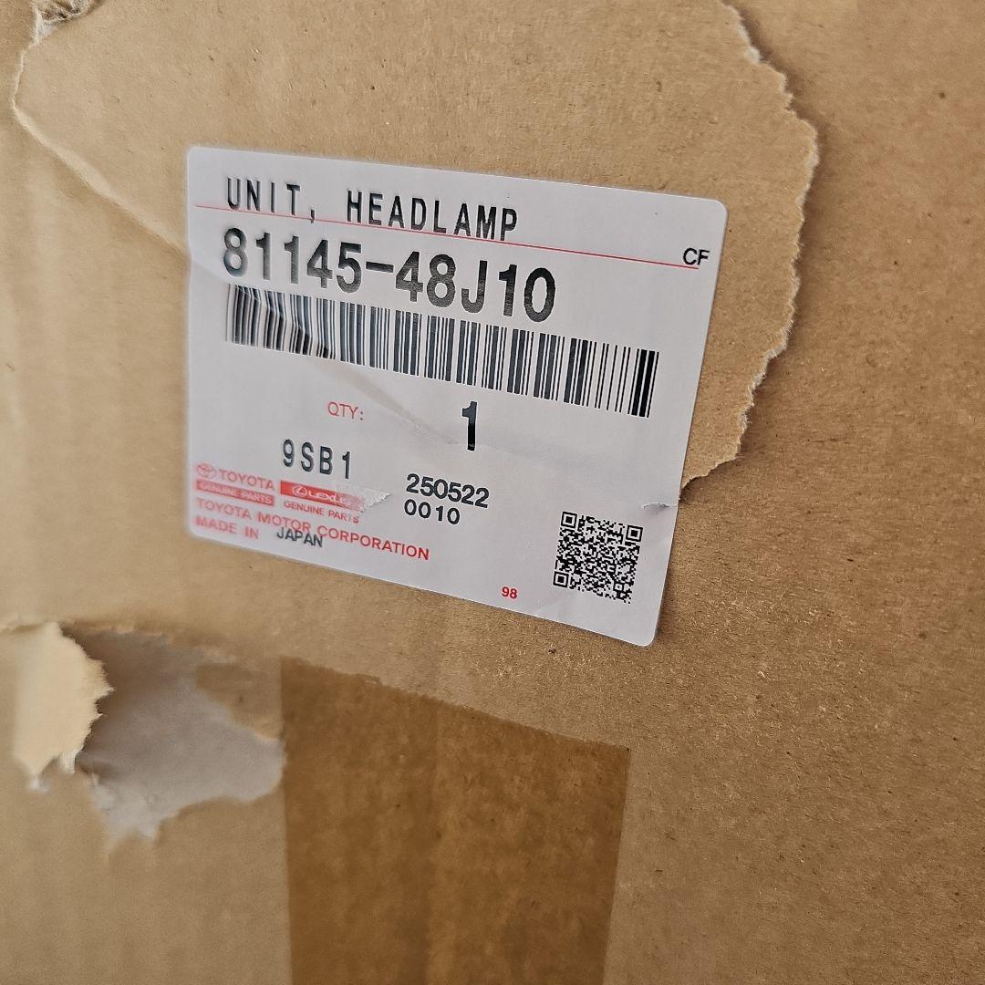 TRDエンジニア様専用】トヨタ 80系ハリアー 右ヘッドライト 中古