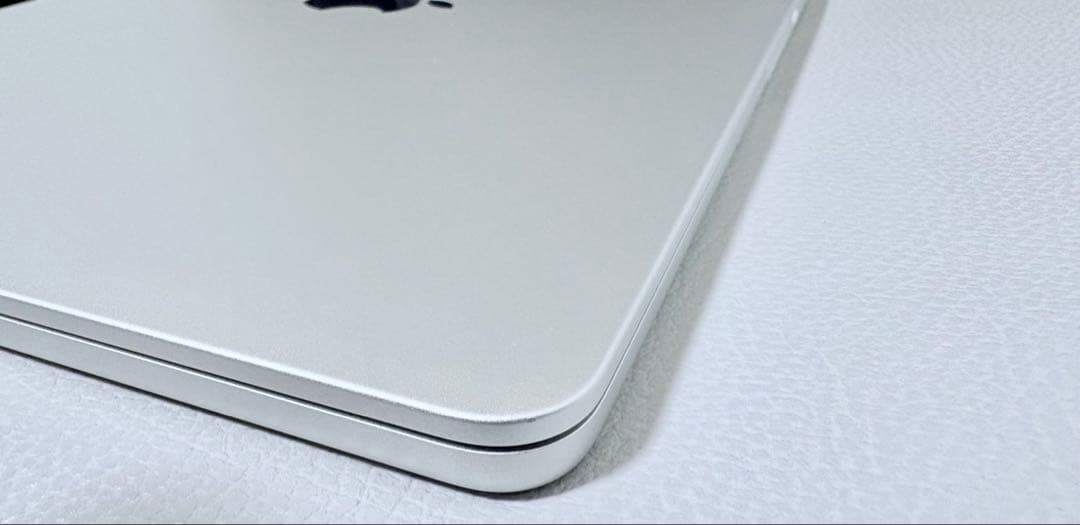 Apple MacBook Air M2（13インチ）※価格相談可