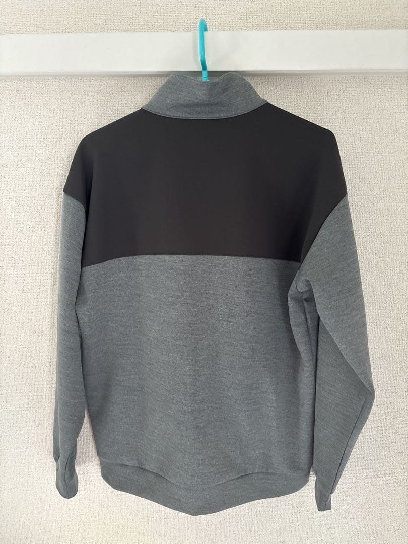 New Balance ジャケットとパンツセット