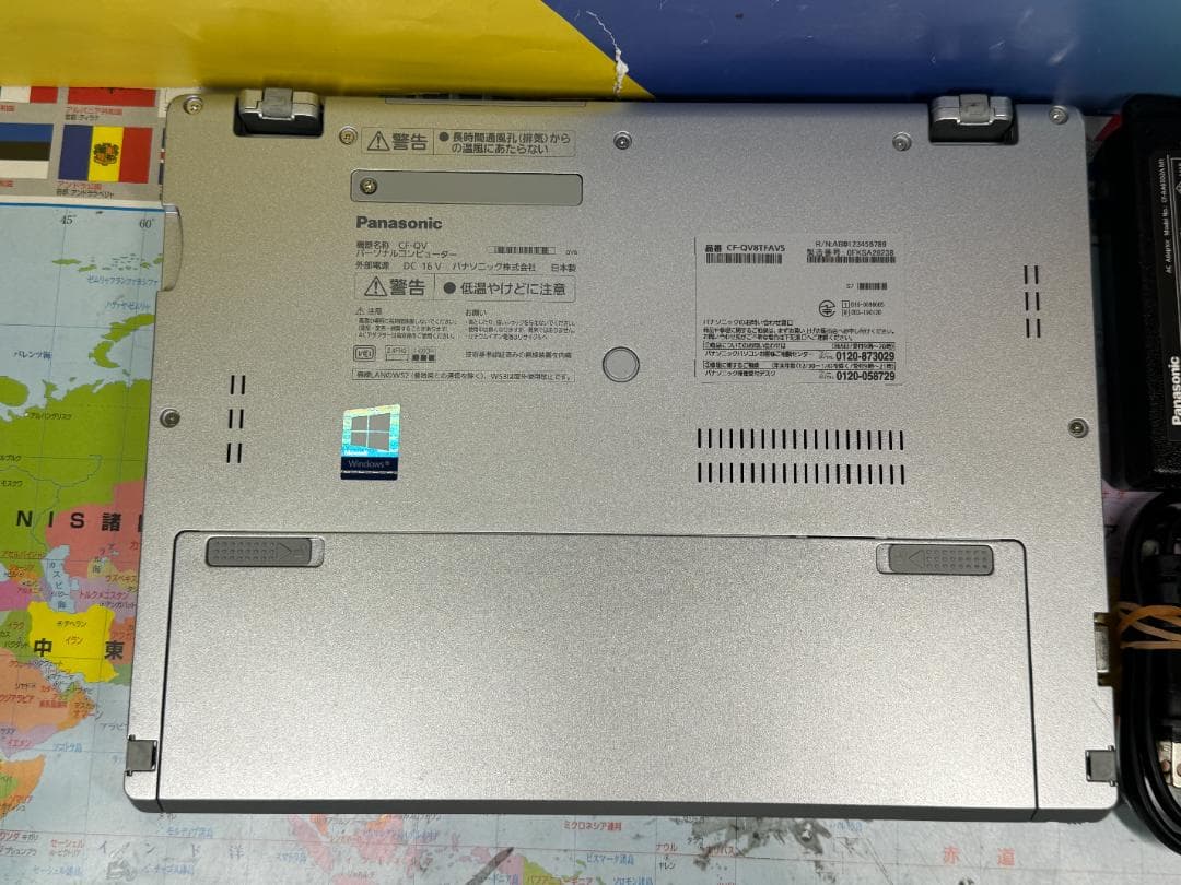 極美品 LTE レッツノート CF-QV8 12型 タッチパネル 2in1 軽量