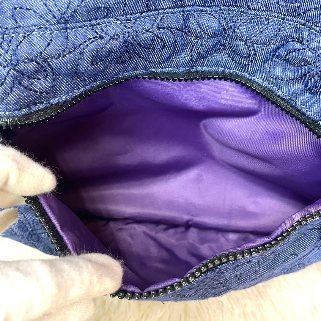 アナスイ リュック 蝶チャーム バタフライキルトデニム　ネイビー