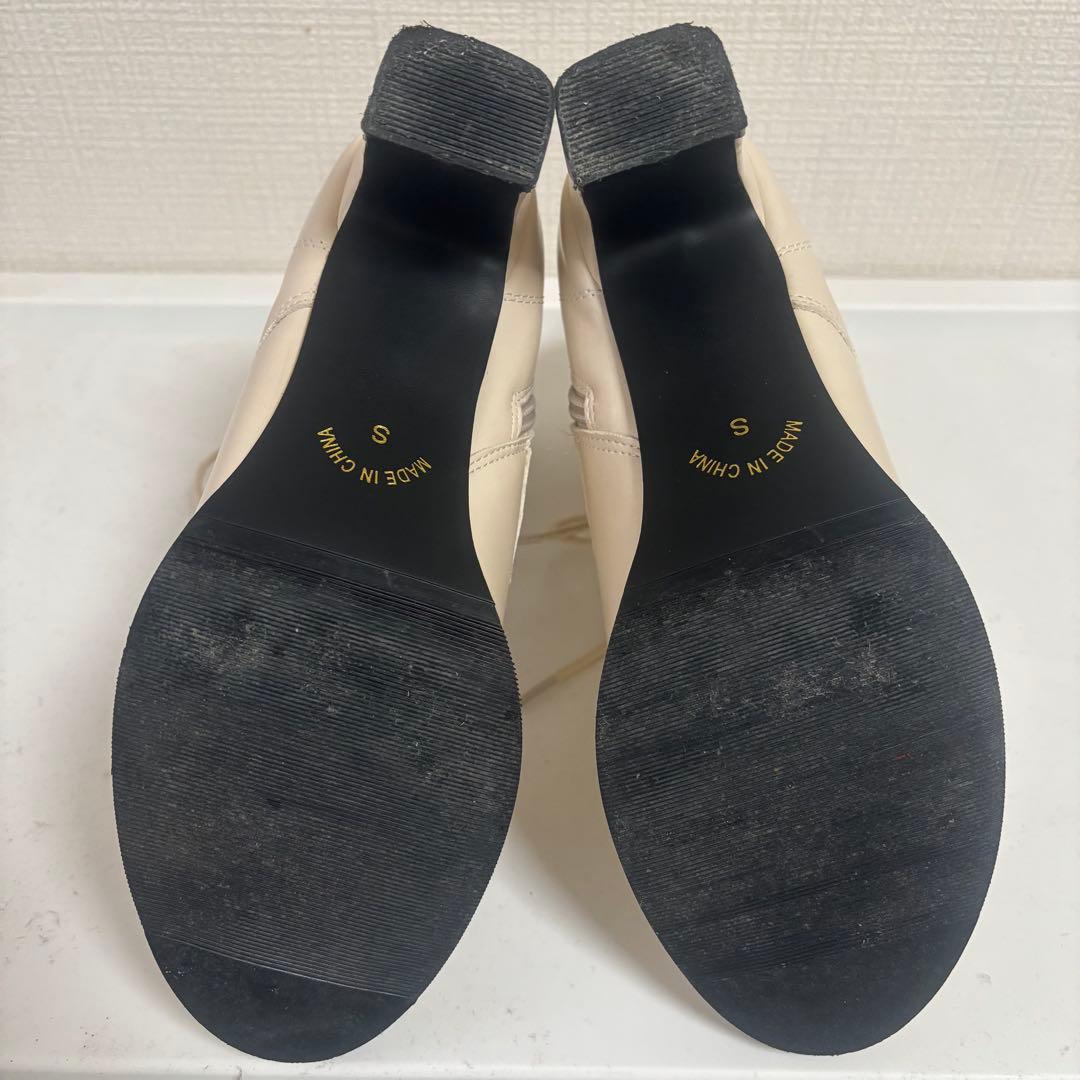 美品！アリサナ 袴セット 150 白ブーツ23cmと髪飾り付き　小学生　卒業式