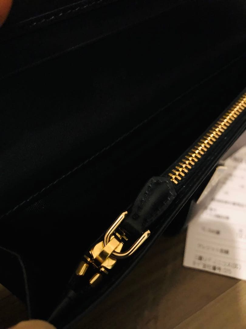 PRADA ブラック 長財布(小銭入れあり) 黒 1MV025