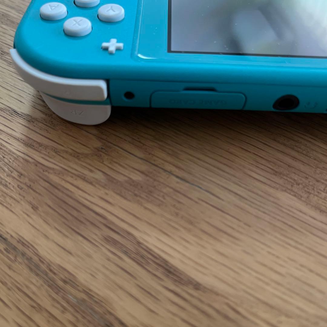 Nintendo Switch Lite ターコイズ　どうぶつの森デザイン