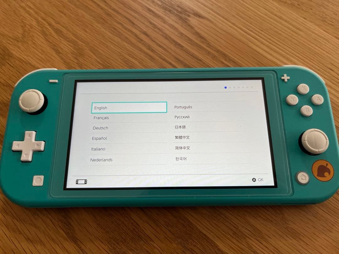 Nintendo Switch Lite ターコイズ　どうぶつの森デザイン
