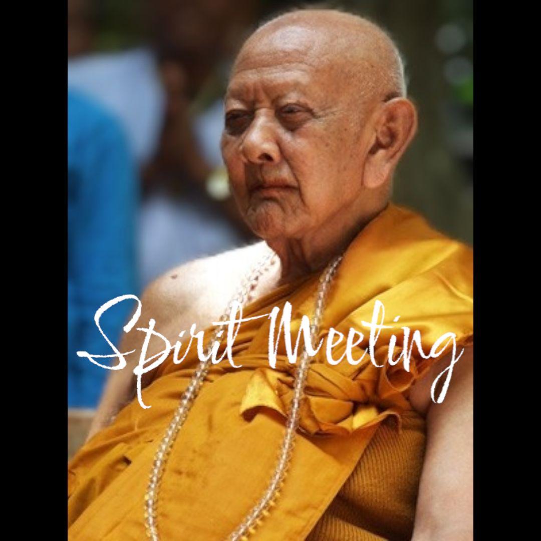 お年賀出品　純銀製　幸運と富を呼ぶ魔法の鯉プラタピアン　ルアンプーホン師2543