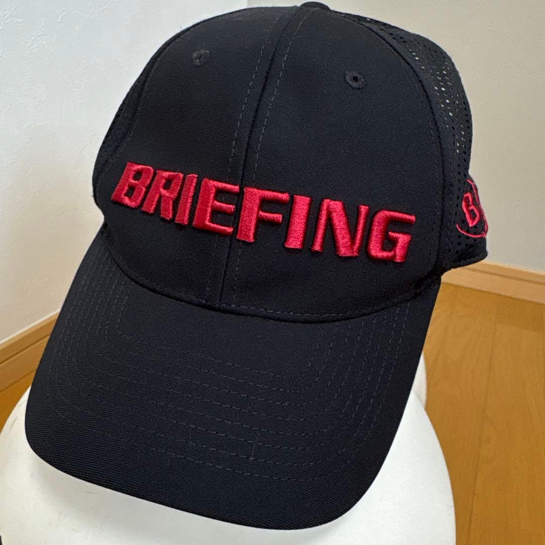 BRIEFING メッシュキャップ 黒/赤