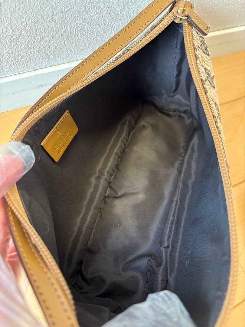 GUCCI GGキャンバスポーチ ベージュ/ブラウン　アクセサリーポーチ