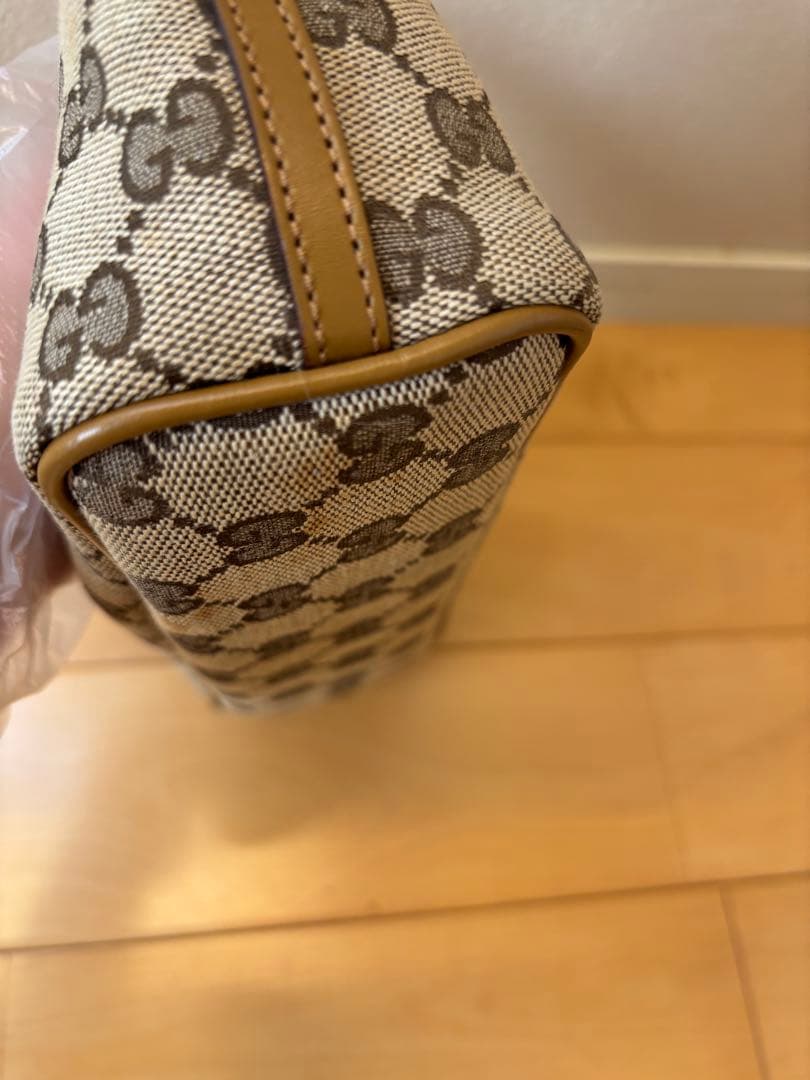 GUCCI GGキャンバスポーチ ベージュ/ブラウン　アクセサリーポーチ