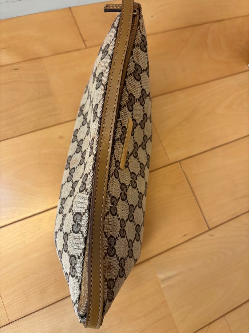 GUCCI GGキャンバスポーチ ベージュ/ブラウン　アクセサリーポーチ
