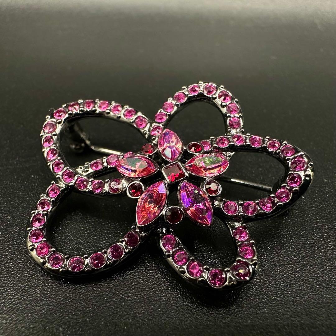 GIVENCHY ブローチ フラワー モチーフ レディース r8256 - メルカリ