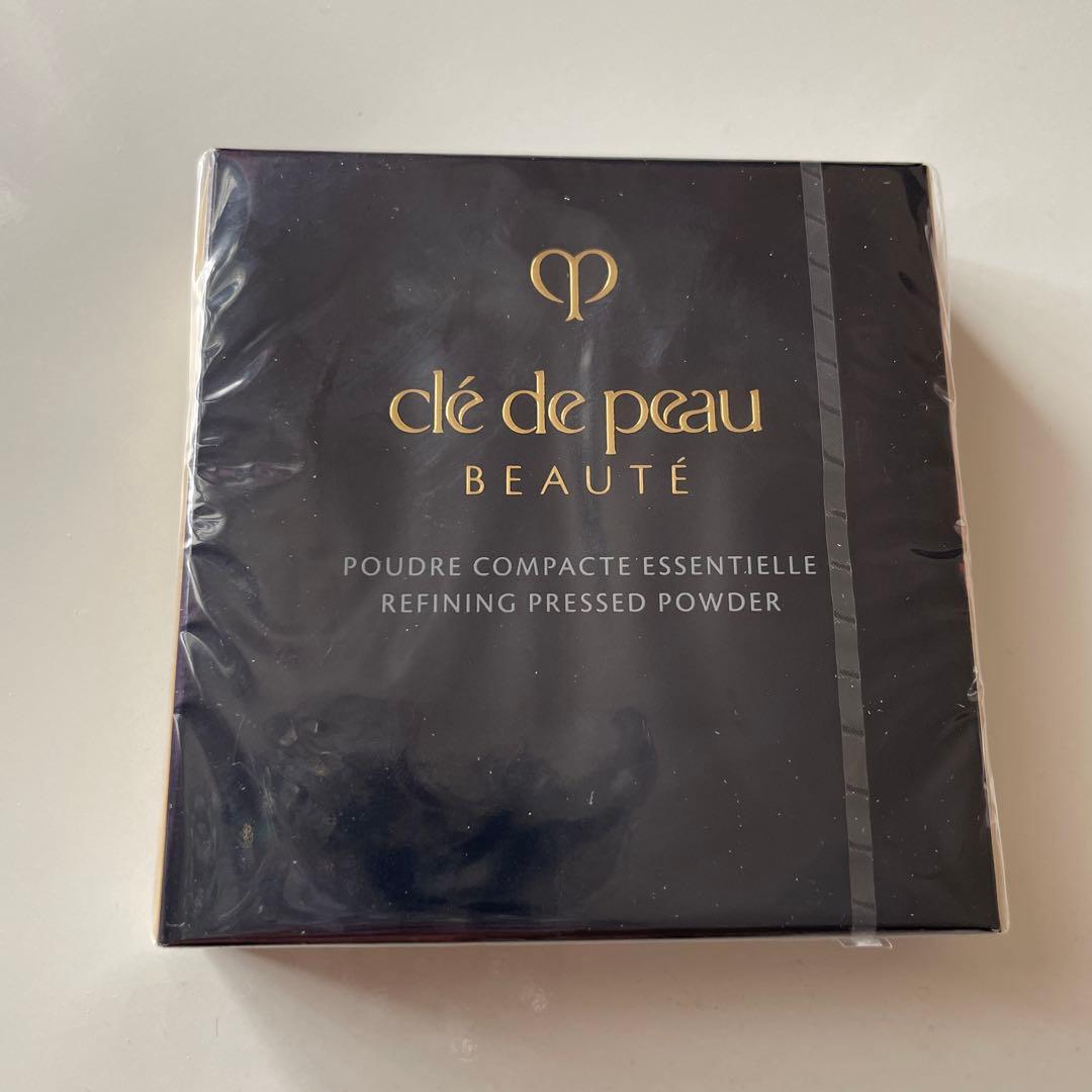 クレ・ド・ポー・ボーテ　プードルコンパクトエサンシエルn エレガントスリム