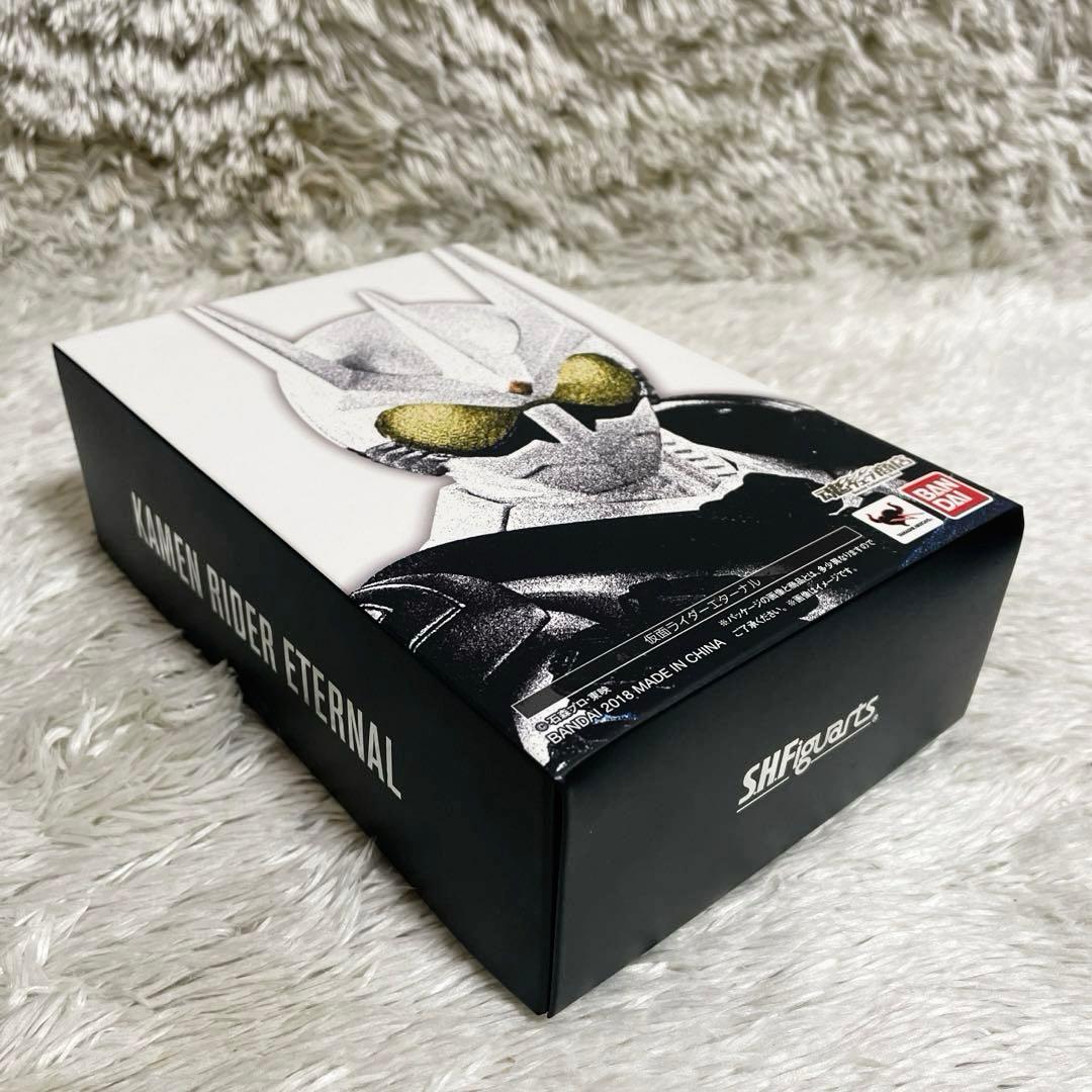 新品未開封　S.H.Figuarts（真骨彫製法）仮面ライダーエターナル