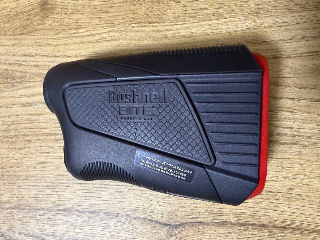 Bushnell Tour V5 ゴルフ用距離計 専用ケース付き 送料 無料