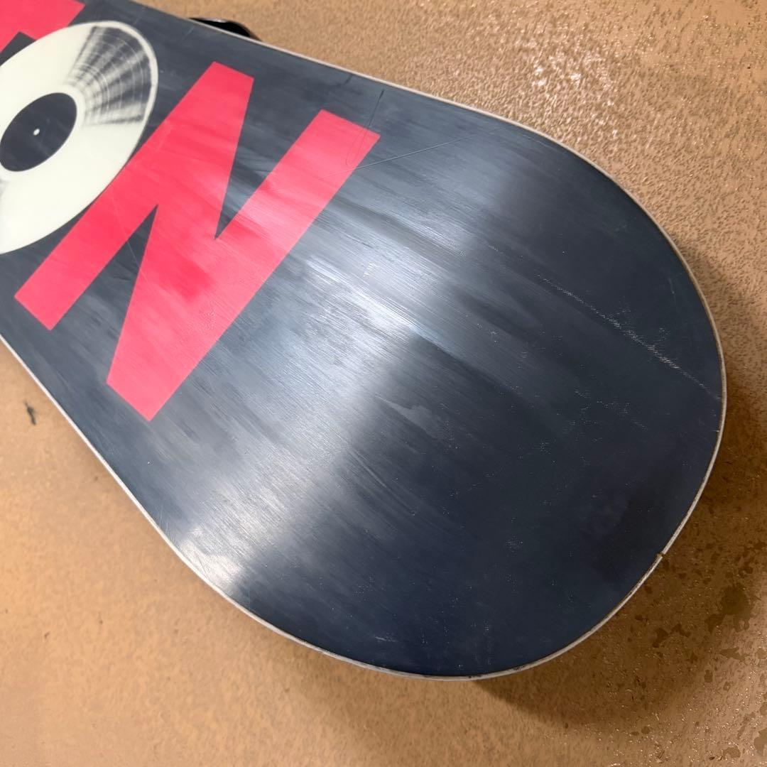 人気デザイン！ BURTON DESCENDANT 152 初中級者にオススメ！