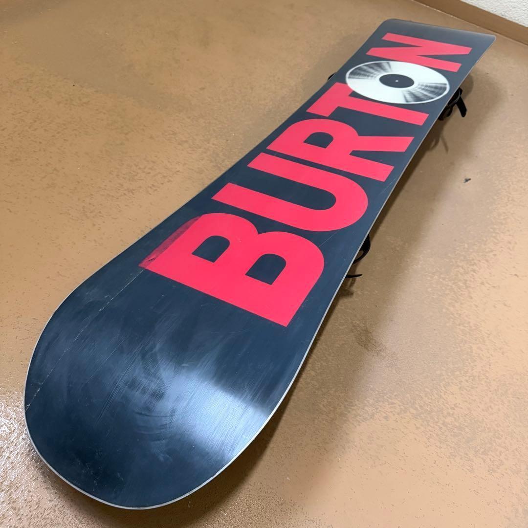 人気デザイン！ BURTON DESCENDANT 152 初中級者にオススメ！