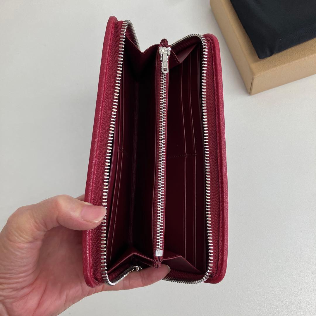 財布　ロエベ　レッド　赤　ZIP AROUND WALLET