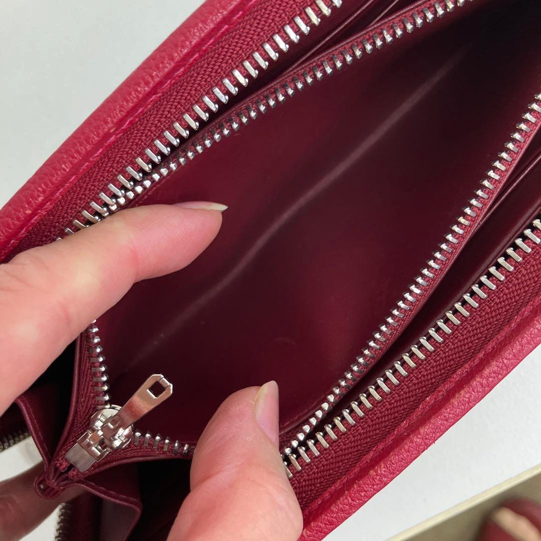 財布　ロエベ　レッド　赤　ZIP AROUND WALLET