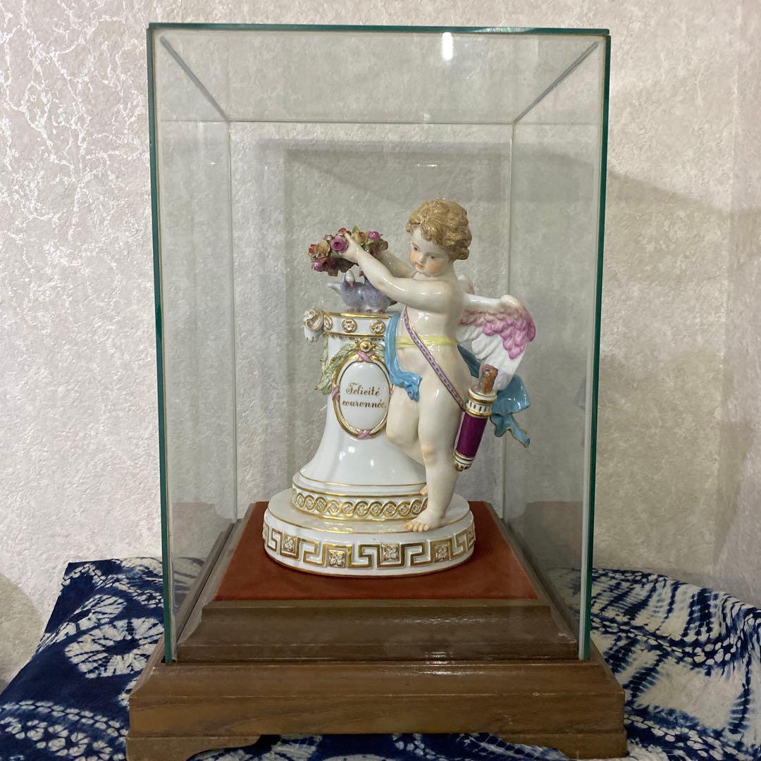 マイセン風 フィギュリン ミューズとキューピッド 高さ21cm（真贋不明）