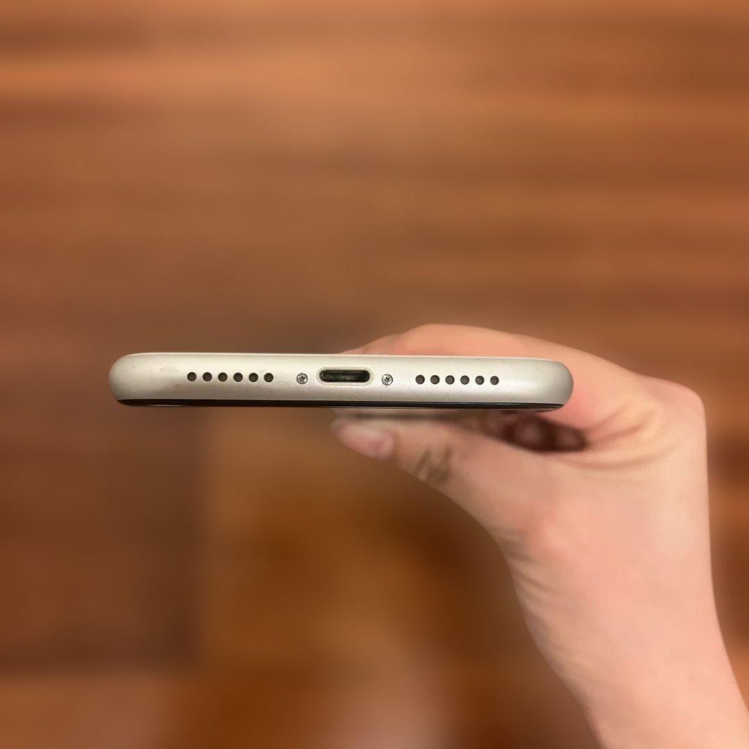 Apple iPhone XR ホワイト 本体　箱あり