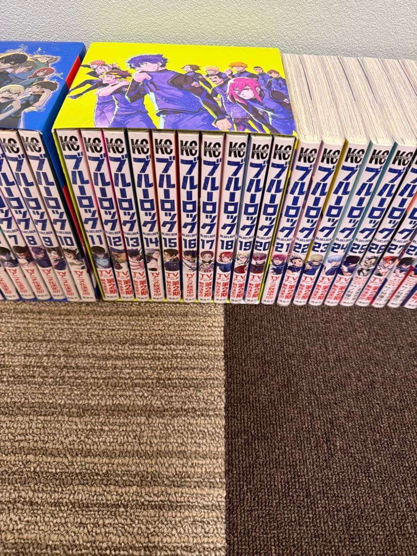 ブルーロック 1〜36巻セット 全巻ブックカバー付 全巻セット