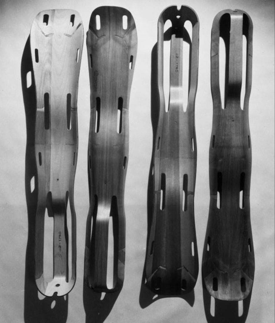 イームズ レッグスプリント （Eames Leg Splint） - メルカリ