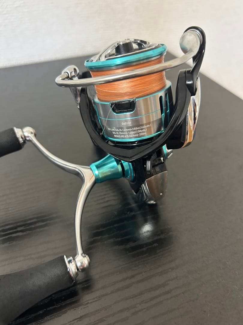 【ダイワ】 19エメラルダス LT 2500S-H-DH DAIWA✨早い者勝ち