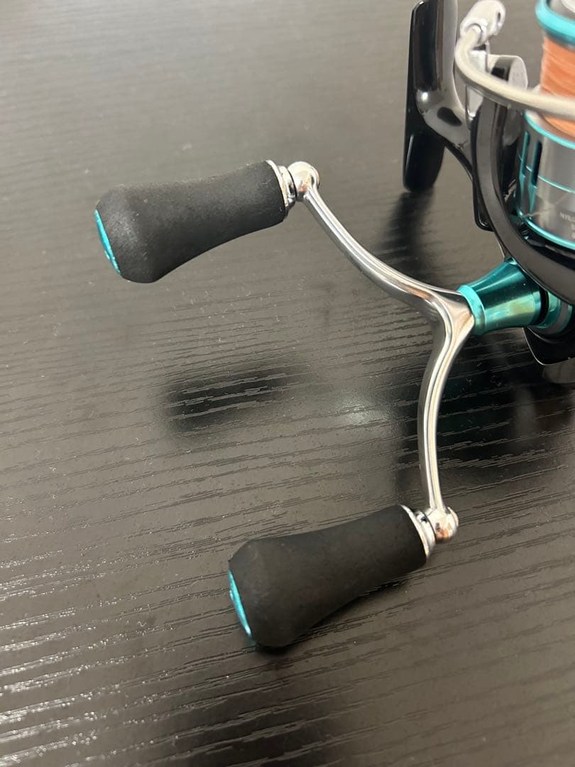 【ダイワ】 19エメラルダス LT 2500S-H-DH DAIWA✨早い者勝ち