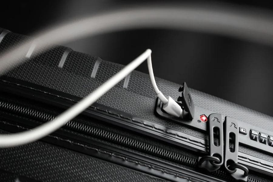 新品イタリア製キャリーケース　ロンカート　イプシロン35～40L レッド