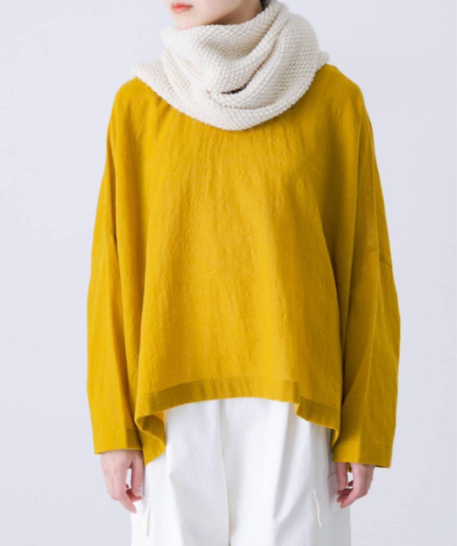 【新品・タグ付き】かぐれ　ペルータッセルストール　IVORY