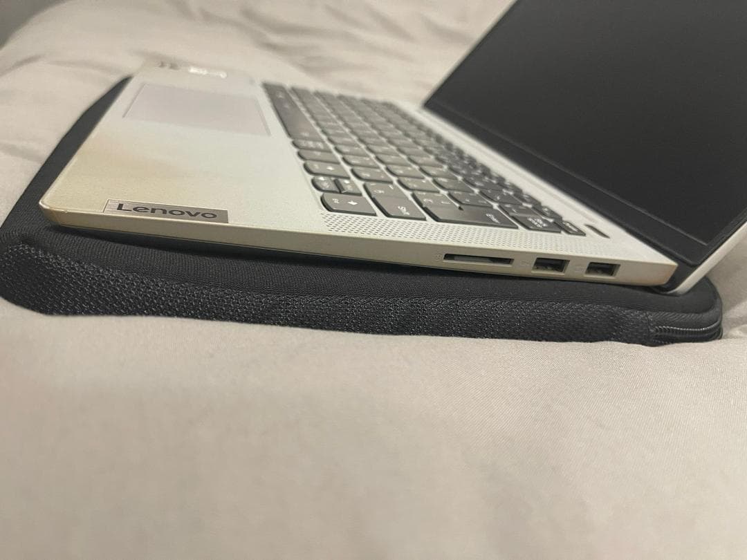 Windowsノート本体 Lenovo IdeaPad 5 14ARE05