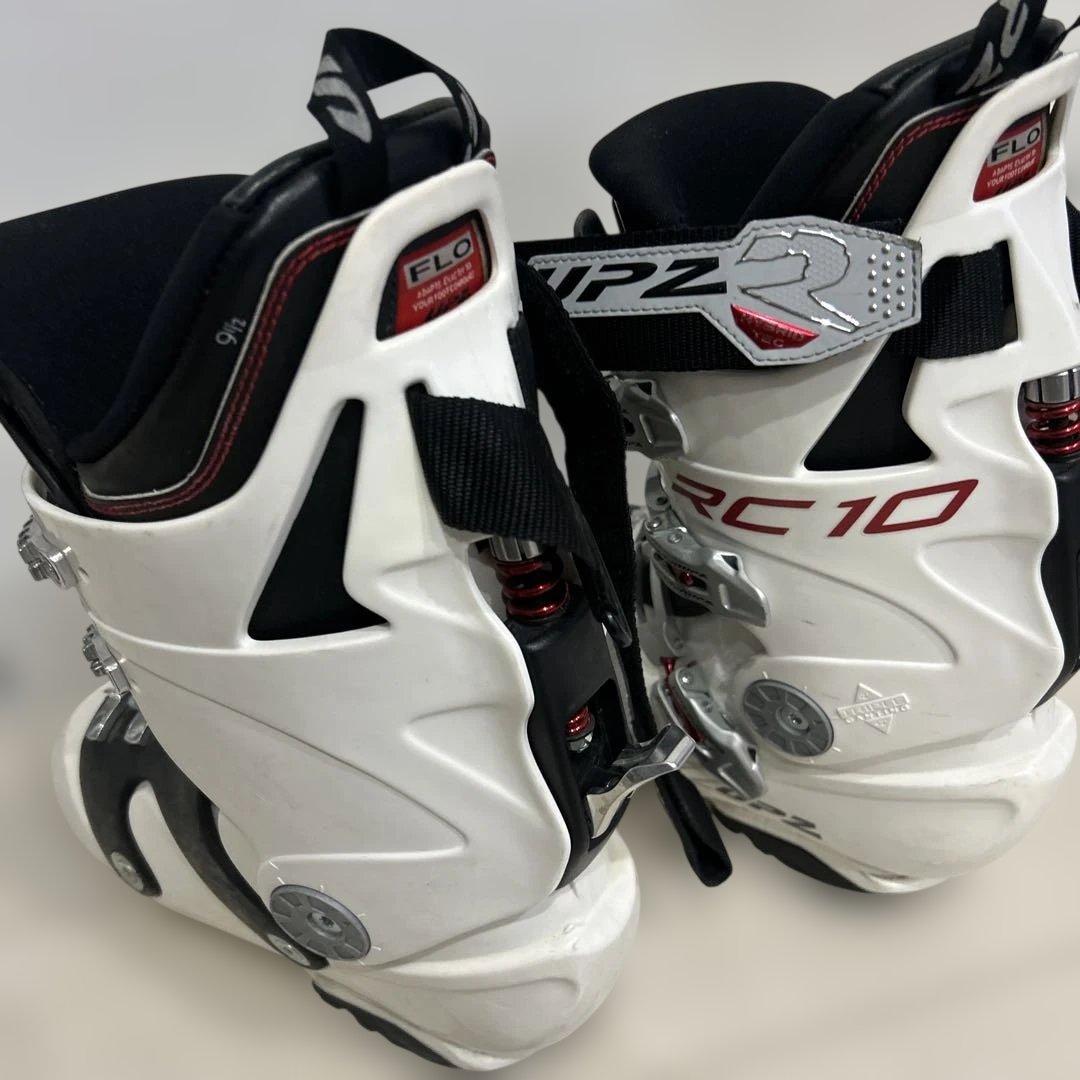 UPZ RC10 スノボアルペン用ブーツ - メルカリ